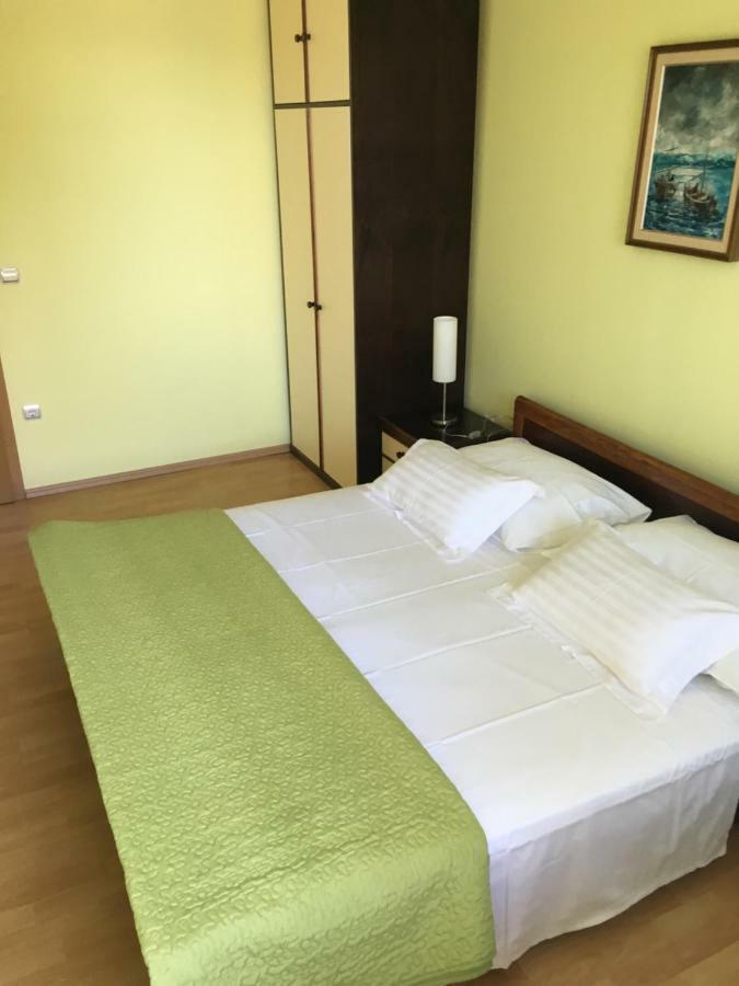 Apartman Tatjana Apartamento Podgora Exterior foto